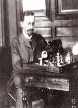 Siegbert Tarrasch, l‘un des meilleurs joueurs d‘échecs de la fin du xixe siècle et du début du xxe siècle