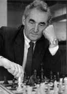 Le GMI Mark Taïmanov, Champion d‘URSS en 1956 et l‘un des meilleurs joueurs mondiaux des années 1950 aux années 1970